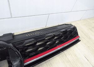 Atrapa grill volkswagen golf vii gti lift 5G0853653S 7