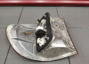 Bmw X5 E70 przed lift lampa prawy tył w błotnik prawa tylna europa 13