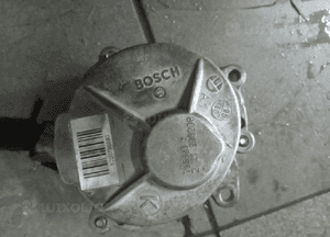 pompa vacum wakum renault 2.0 dci m9r 8200796080 1