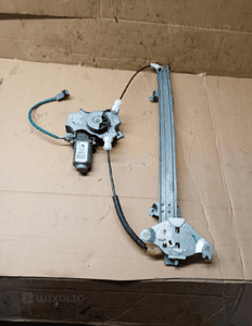 Mechanizm podnośnik szyby prawy przód Nissan Almera Tino 4