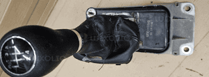 Audi A3 Octavia  VW Golf Seat Leon I lewarek gałka zmiany biegów 5