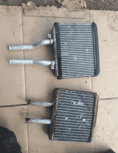 Mazda Demio 97-03  Nagrzewnica wody 2
