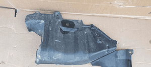 Osłona podwozia płyta prawa Nissan Almera 758934M420 4