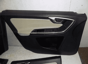 Volvo XC60 i 2008-2017 fotele kanapa skóra boczki komplet 12