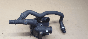 Obudowa termostatu termostat węże VW Phaeton 022121121E 5