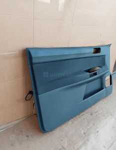 Tapicerka boczek drzwi lewy przód VW Polo 9N Lift 3D 3