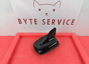 Audi OE Antena dachowa GPS 4N0035503BE Kolor Czarny Y9B 1