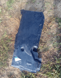 mercedes  a 169 osłona  podwozia plastik wanna koła zapasowego 2