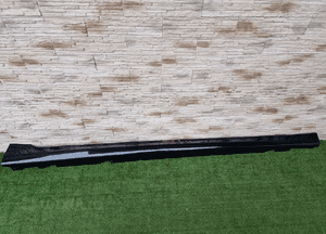 Listwa progowa prawa bmw 7 G12 m pakiet 475 1