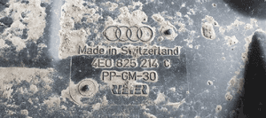 Osłona płyta podwozia prawy tył tylna prawa Audi A8 D3 4E0825214C 5