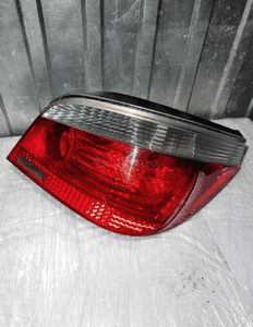 Bmw E60 lampa prawa tylna oryginał super stan 1