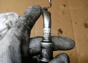 Przewód rurka chłodzenia turbiny BMW M5 G30 F90 4.4 V8 8092599 4