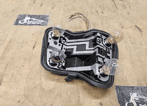 Wklad Lampa Lampy Oprawa Zarowki Mocowanie Tyl Prawy Tylne AUDI A4 B7 Sedan 28