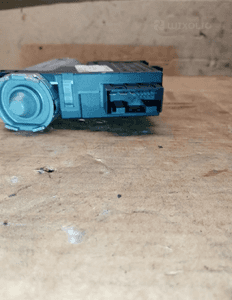 Silniczek szyberdachu BMW 5 E39 8377939 3