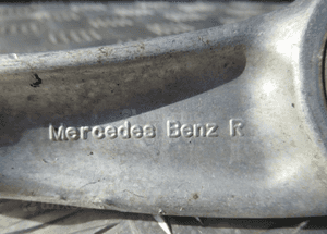 ŁĄCZNIK WAHACZA PRZÓD PRZEDNI PRAWY MERCEDES C-KLASA W 205 W205 2014- 2