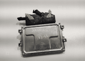 Komputer sterownik silnika opel e-corsa corsa f elektryk 9841150580 2019-24 3