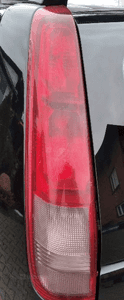 Nissan X-Trail T30 04-06 lampa tyl tylna lewa 1