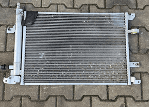 Volvo S60 XC70 V70 S80  chłodnica klimatyzacji skraplacz   2.0 2.4