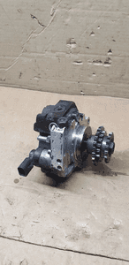 Pompa wtryskowa paliwa BMW 3 E90 7798333 4
