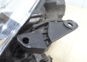 LAMPA prawa PRZÓD TOYOTA AVENSIS T27 05-12 6