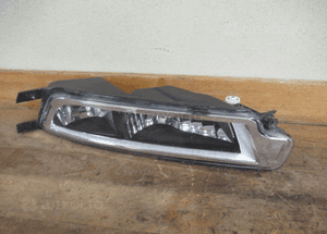 Halogen przeciwmgielny prawy vw passat B8 2014- 6