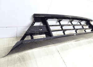 Volvo XC60 ii lift r-design kratka zderzaka 32234959 3