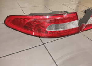 Jaguar xf X250 sedan lampa tył lewa w błotnik tylna europa oryg b.ładna 2