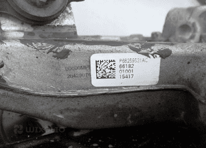 MCPERSON MCPHERSON LEWY PRZÓD ZWROTNICA JEEP COMPASS II 4X4 3