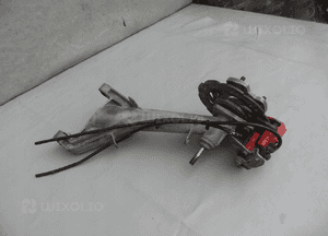 WAHACZ PRAWY TYŁ PIASTA ZWROTNICA TYLNA MICROCAR 2017 ABS 3