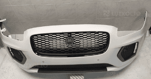 Jaguar e-pace X540 lift r dynamic zderzak przód przedni 4XPDC radar grill kamera halogeny znaczek 11