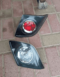 Mazda 3 BK 03-09 HB Lampa tylna Lewa Prawa klapie 1