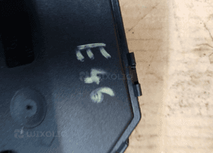 Zamek klapy bagażnika BMW 3 E46 8196401 4