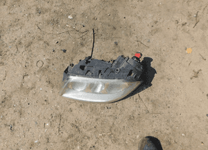 passat B5 FL lampa lewa xenon WYSYŁKA 2