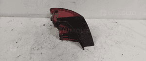 Lampa tyl tylna prawa audi A4 B8 ciemna 3