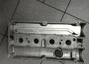 pokrywa zaworów vectra c 1.8 16v 90536413 3
