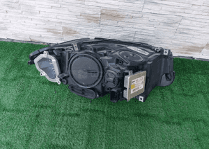 Lampa bmw 5 F10 F11 xenon 3