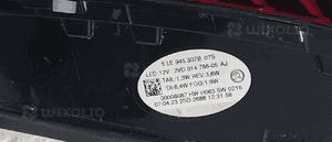 Skoda enyaq lampa w klapę lewy tył tylna lewa oryginał 4