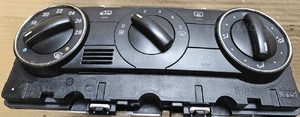 Mercedes A W169   panel sterowania nawiewu klimatyzacji A 1698301385  1698300585 1