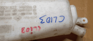 Zbiorniczek płynu spryskiwaczy Renault Clio III 7701058023 7