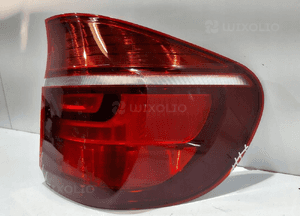 BMW X5 E70 Lampa Tylna - R - 13133 2
