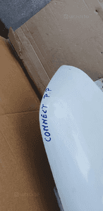 Błotnik prawy przód przedni Ford Transit Connect 5