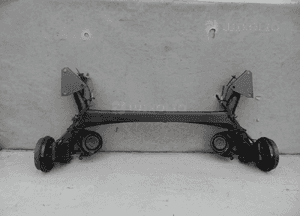 Oś tylna belka tył fiat 500 lift 2016- bębny 1