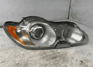 Lampa prawa prawy przód przednia jaguar xf X250 8X2313W029AC uk 1