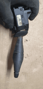 Przełącznik manetka wycieraczek Ford Transit Connect 2