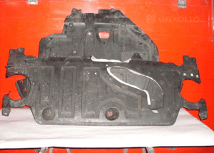 Osłona pod silnik audi tt 8N0 1.8 turbo orginał