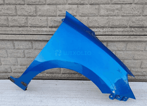 Suzuki swift MK8 17 -22 błotnik przedni prawy 1
