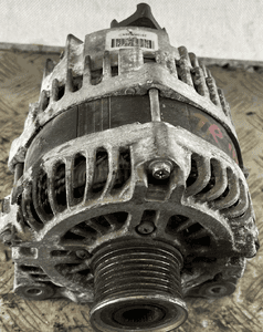 Alternator renault trafic iii 3 1.6 dci 231006729R 1