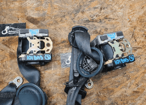 Pas Pasy Bezpieczenstwa Zapinka Przod Tyl Lewy Prawy Audi A6 C5 17