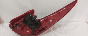 .  TYL TYLNA LAMPA LEWA PEUGEOT 207 SW KOMBI 8