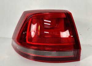 Lampa tyl tylna lewa vw golf vii 7 kombi 5G 5G9 5G9945095C cala 2